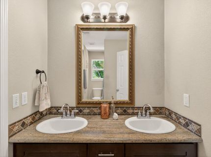 6332 Horseshoe Bar Rd, Loomis, CA 95650 Photo