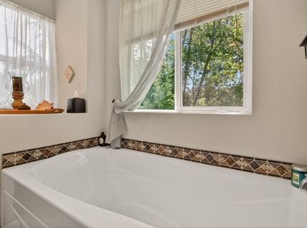 6332 Horseshoe Bar Rd, Loomis, CA 95650 Photo