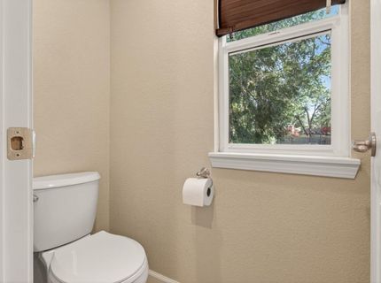 6332 Horseshoe Bar Rd, Loomis, CA 95650 Photo