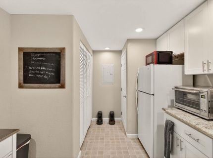 6332 Horseshoe Bar Rd, Loomis, CA 95650 Photo