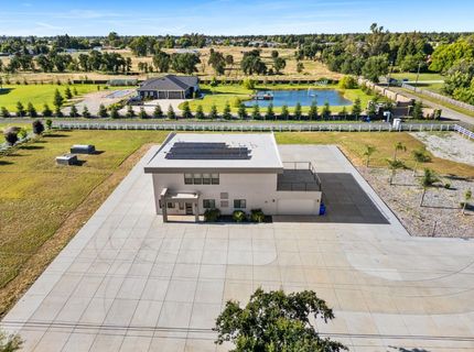 8600 Cherrington Ln, Elk Grove, CA 95624 Photo