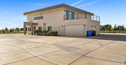 8600 Cherrington Ln, Elk Grove, CA 95624 Photo