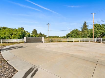 8600 Cherrington Ln, Elk Grove, CA 95624 Photo