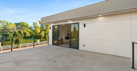 8600 Cherrington Ln, Elk Grove, CA 95624 Photo