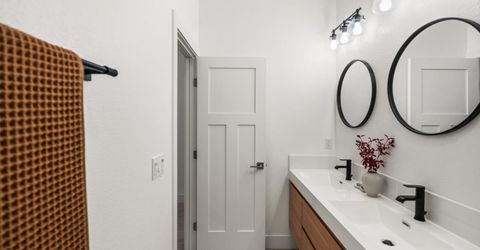 8600 Cherrington Ln, Elk Grove, CA 95624 Photo