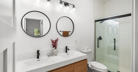 8600 Cherrington Ln, Elk Grove, CA 95624 Photo