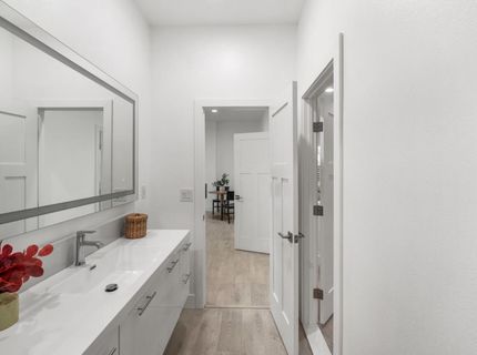 8600 Cherrington Ln, Elk Grove, CA 95624 Photo