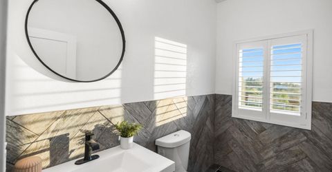 8600 Cherrington Ln, Elk Grove, CA 95624 Photo