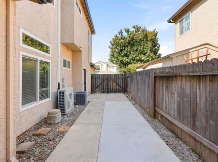 105 Dulverton Cir, Folsom, CA 95630 Photo