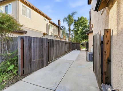 105 Dulverton Cir, Folsom, CA 95630 Photo