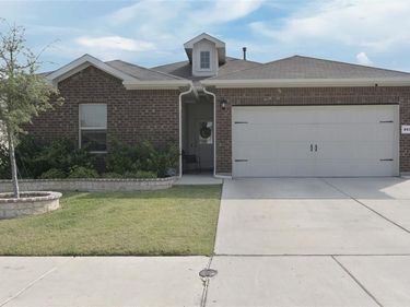 8621 Angel Gardens Drive, Fort Worth, TX 76179