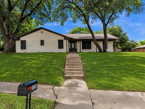 1230 Briar Hollow Lane, Garland, TX 75043