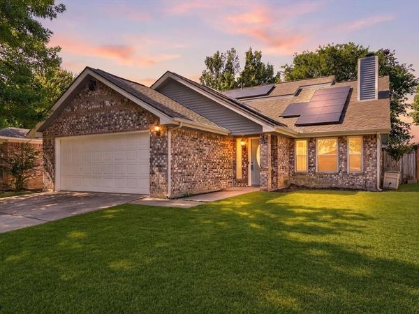 5908 Stone Meadow Lane, Fort Worth, TX 76179