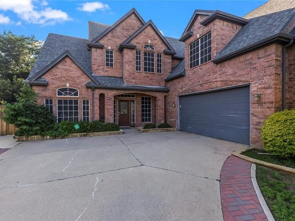 5517 Greenview Court, North Richland Hills, TX 76148