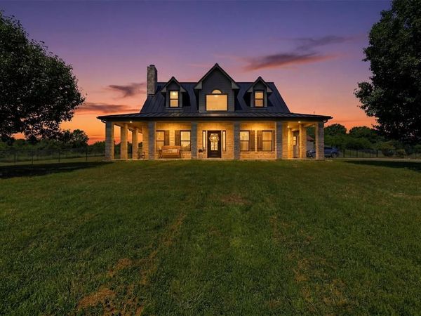 150 Summer Stone Court, Weatherford, TX 76087