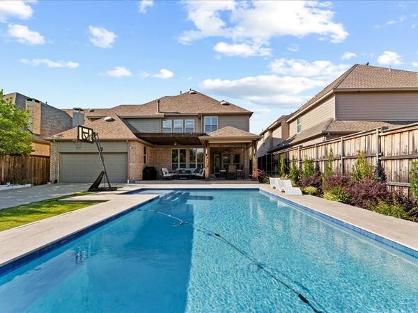 2800 Damsel Madison Lane, Lewisville, TX 75056