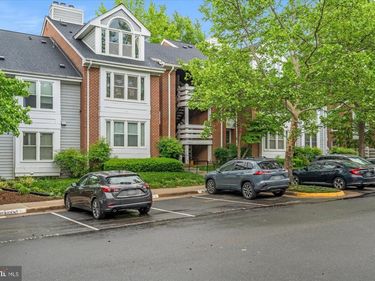 3151 D ANCHORWAY COURT, FALLS CHURCH, VA 22042