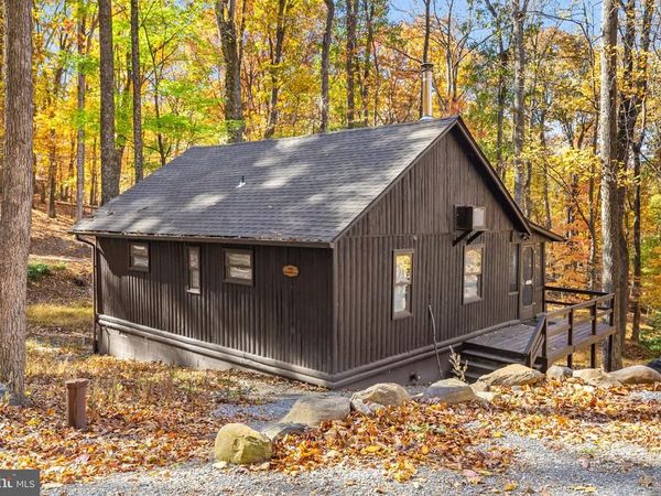 203 HONEYSUCKLE LANE, HARPERS FERRY, WV 25425