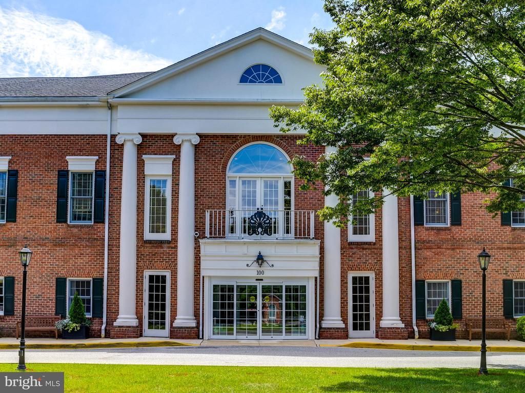 210 BRIGHTWOOD CLUB DRIVE, LUTHERVILLE TIMONIUM, MD 21093