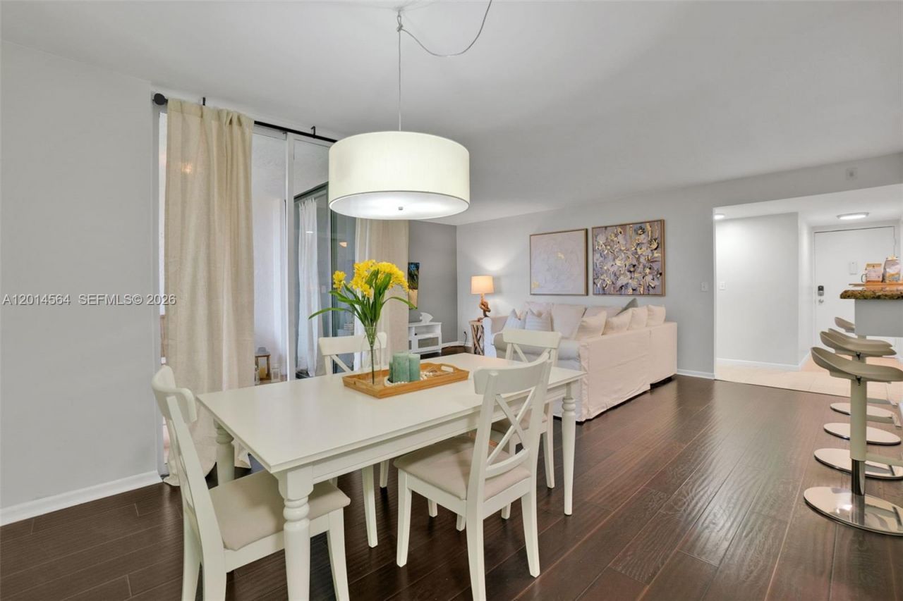 500 Egret Cir, Unit 8403, Delray Beach, FL 33444 Photo