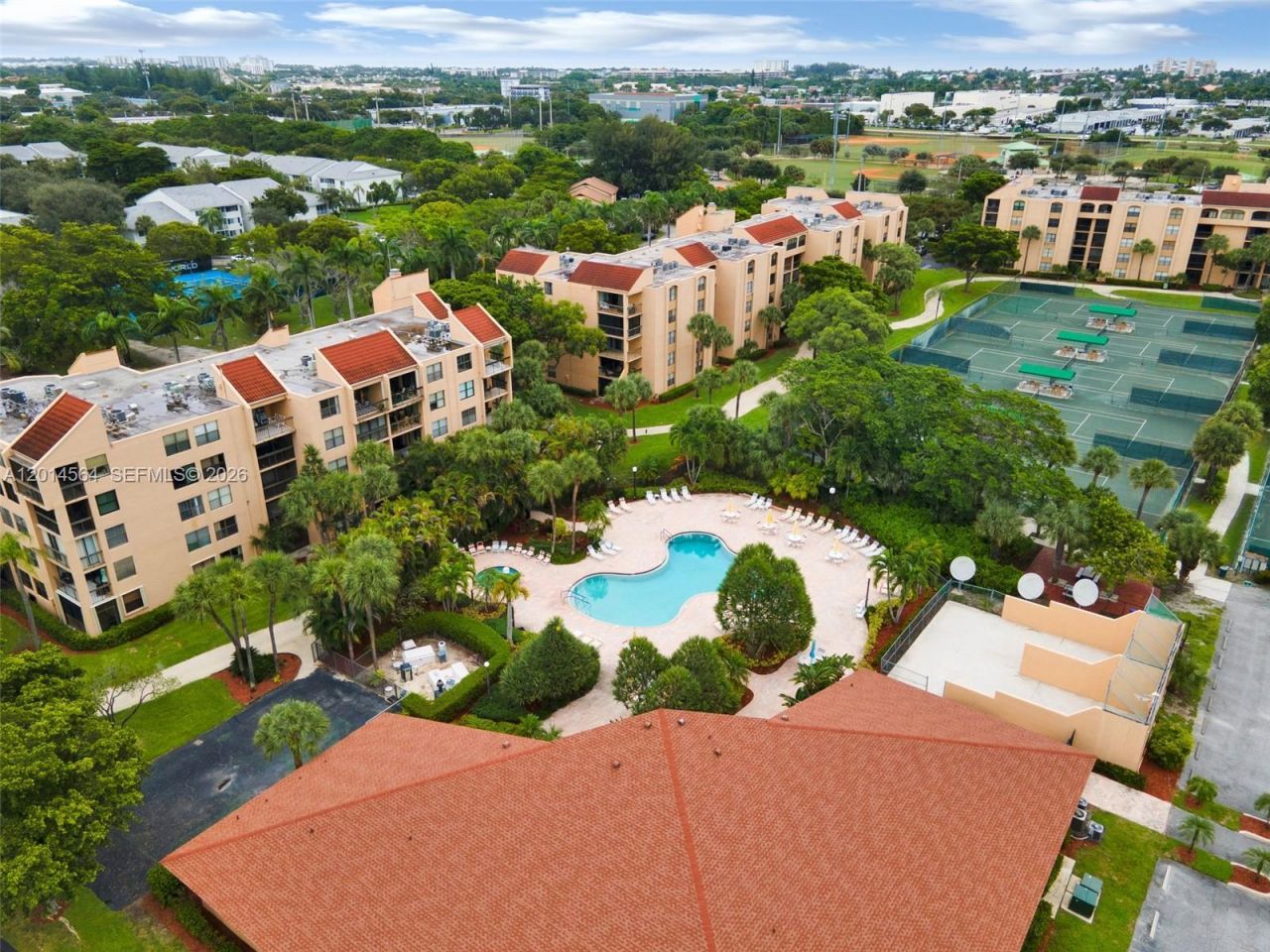 500 Egret Cir, Unit 8403, Delray Beach, FL 33444 Photo