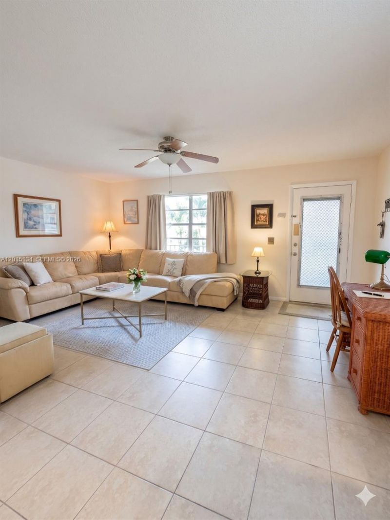 416 Burgundy I , Unit I, Delray Beach, FL 33484 Photo