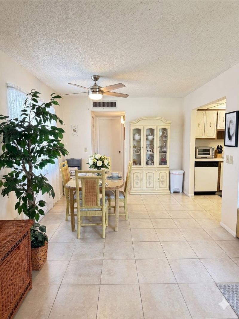416 Burgundy I , Unit I, Delray Beach, FL 33484 Photo