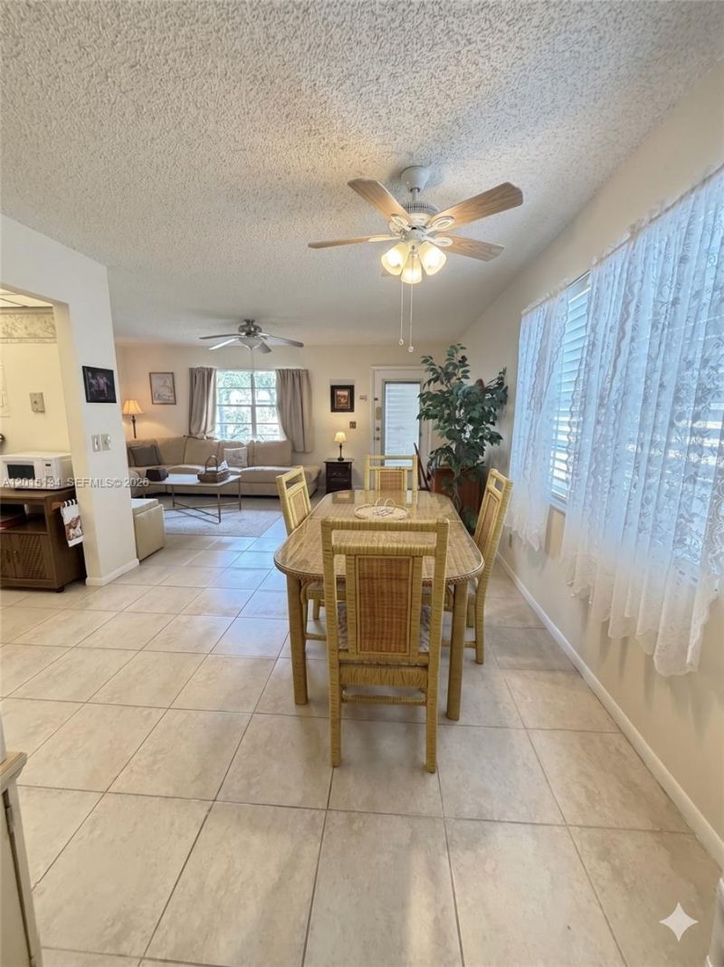 416 Burgundy I , Unit I, Delray Beach, FL 33484 Photo
