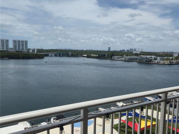 250 SE 174th St, Unit 1020, Sunny Isles Beach, FL 33160