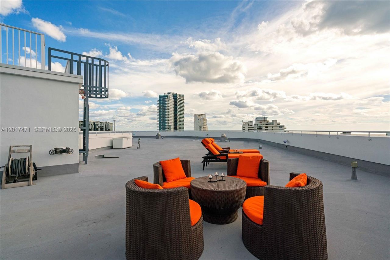 Please Call For Address, Unit PHG, Miami Beach, FL 33139 Photo