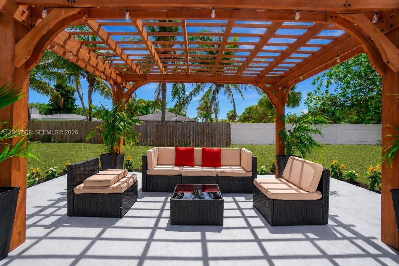 139 NW 12th Ave, Delray Beach, FL 33444 Photo