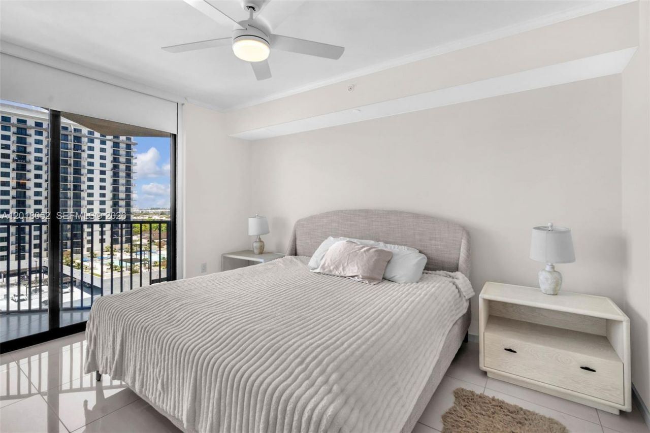 5252 NW 85th Ave , Unit 911, Doral, FL 33166 Photo