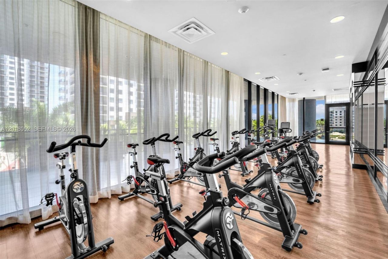 5252 NW 85th Ave , Unit 911, Doral, FL 33166 Photo