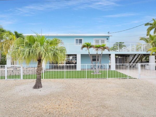 29565 Flying Cloud Ave, Big Pine, FL 33043