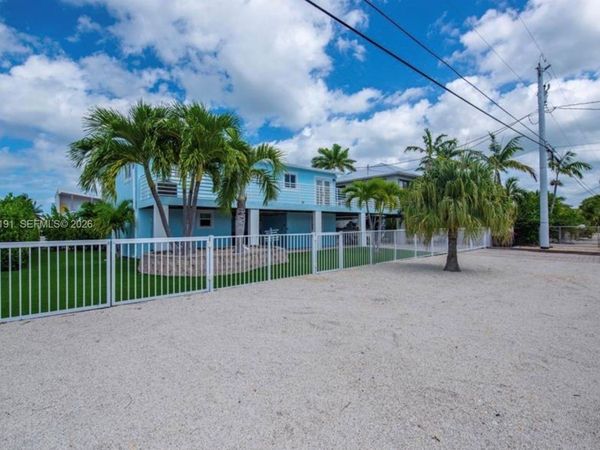 29565 Flying Cloud Ave , Big Pine, FL 33043