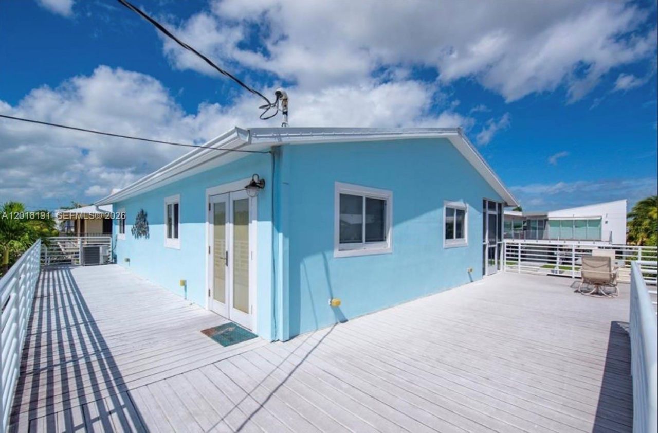 29565 Flying Cloud Ave, Big Pine Key, FL 33043 Photo