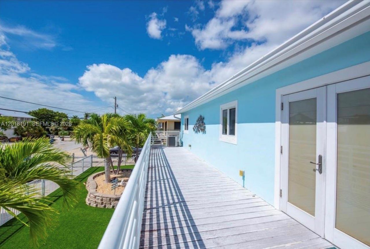 29565 Flying Cloud Ave, Big Pine Key, FL 33043 Photo