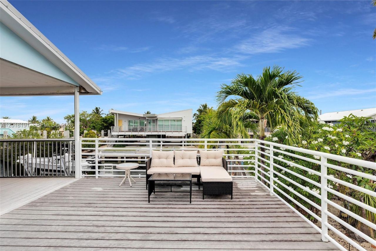 29565 Flying Cloud Ave, Big Pine Key, FL 33043 Photo