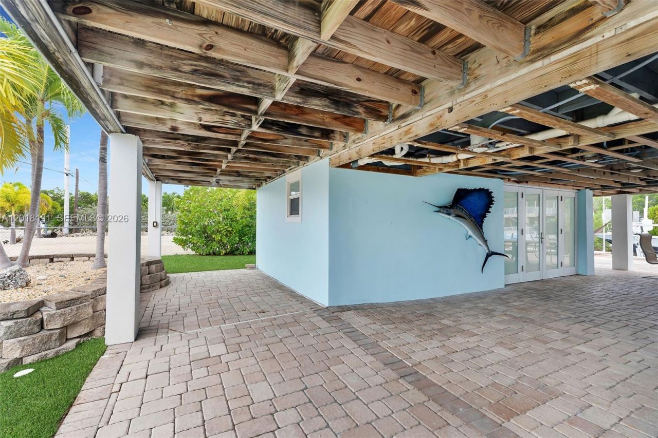 29565 Flying Cloud Ave, Big Pine Key, FL 33043 Photo