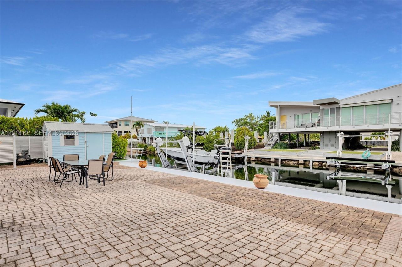 29565 Flying Cloud Ave, Big Pine Key, FL 33043 Photo