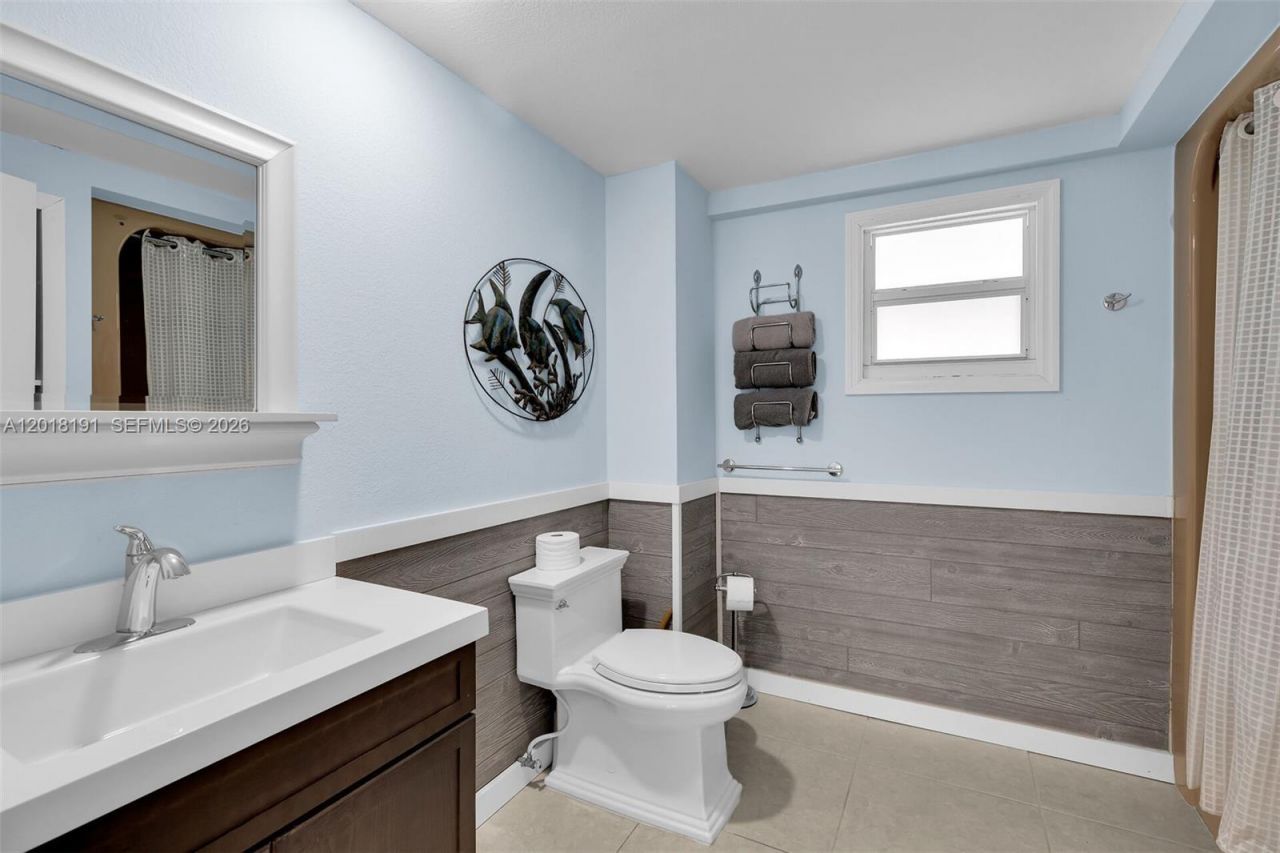 29565 Flying Cloud Ave, Big Pine Key, FL 33043 Photo
