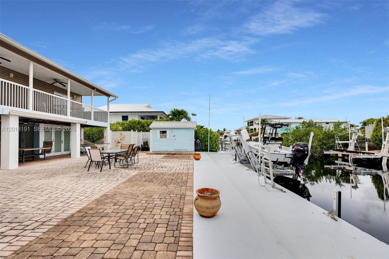 29565 Flying Cloud Ave, Big Pine Key, FL 33043 Photo