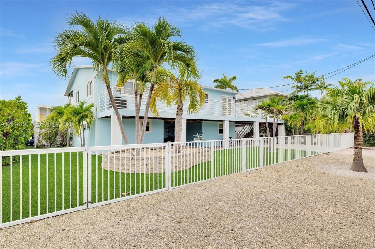 29565 Flying Cloud Ave, Big Pine Key, FL 33043 Photo