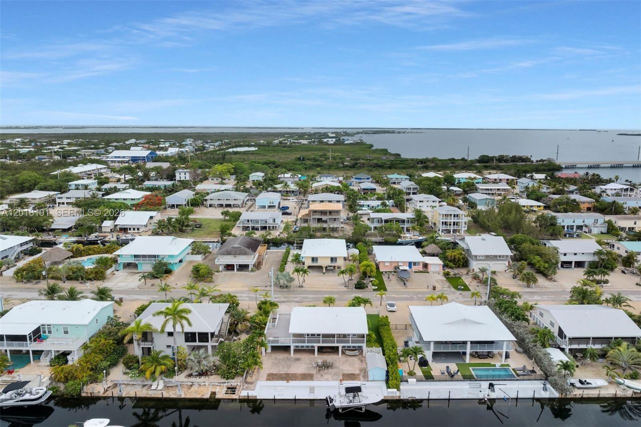 29565 Flying Cloud Ave, Big Pine Key, FL 33043 Photo