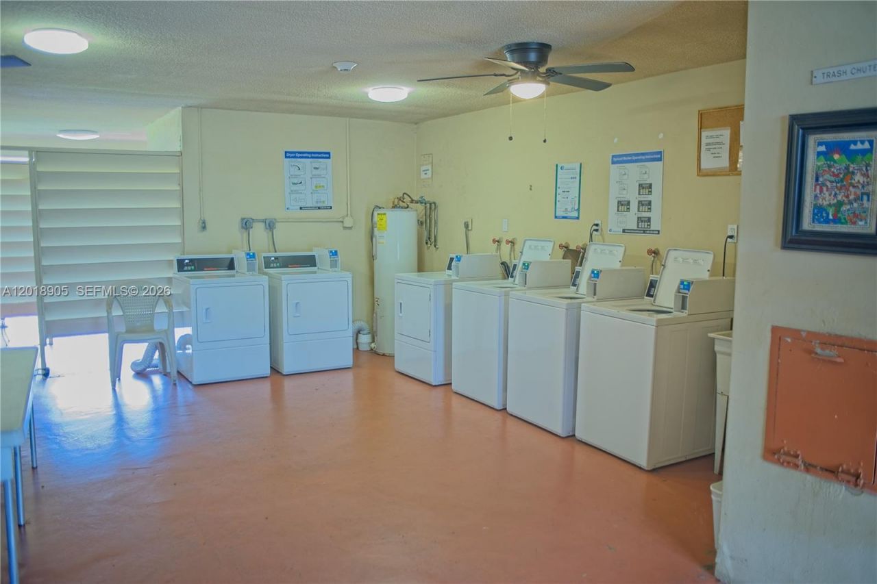 5300 Washington St , Unit F215, Hollywood, FL 33021 Photo