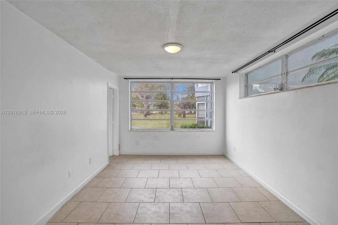 1601 NE 191 St, Unit B112, Miami, FL 33179 Photo