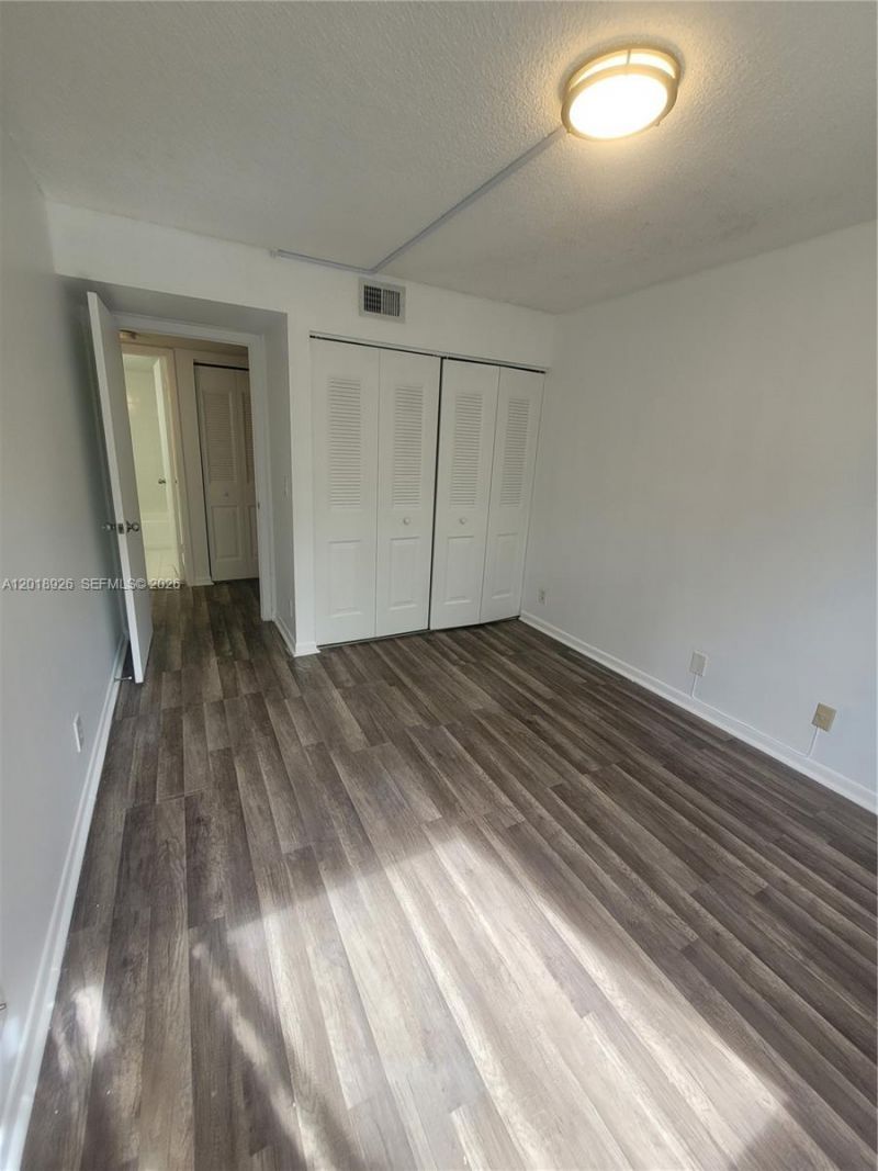 10773 Cleary Blvd , Unit 203, Plantation, FL 33324 Photo