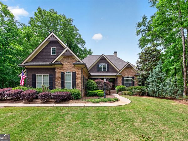 18 Willow Place, Newnan, GA 30265
