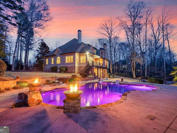 18 Willow Place, Newnan, GA 30265