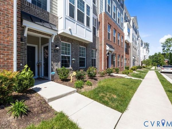 4641 Wistar Creek Drive , Unit B, Glen Allen, VA 23228